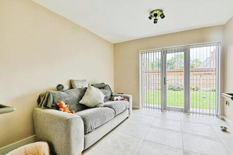 10manorlane8.jpg