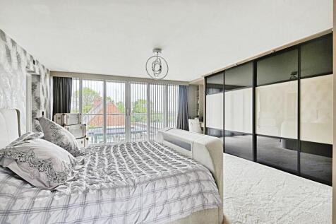 10manorlane21.jpg