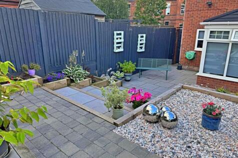 GARDEN 3.jpeg