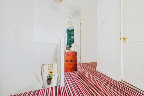 23beechclose14of23.jpg