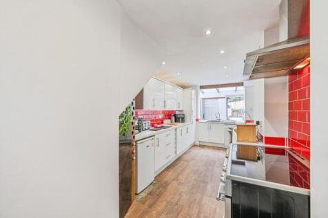 11woodlandsclose-5.jpg