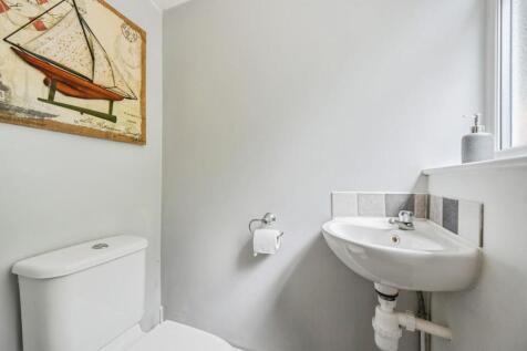 11woodlandsclose-11.jpg