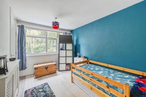 11woodlandsclose-14.jpg