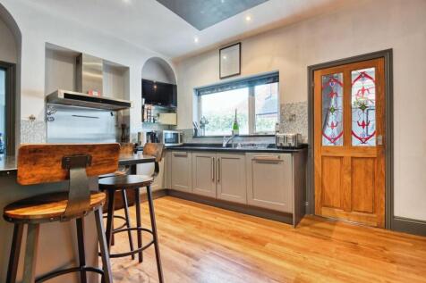 3maneyhillrd8.jpg