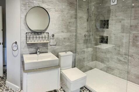 0a412ebd-bathroom2.jpg