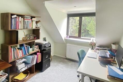 137a792e-Office 20hurley.jpg