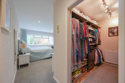 18 Gaialands Crescent (12 of 36).jpg