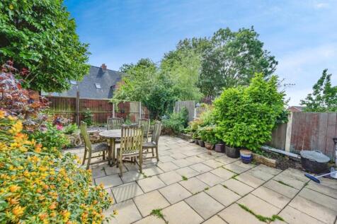 6manorway-7.jpg
