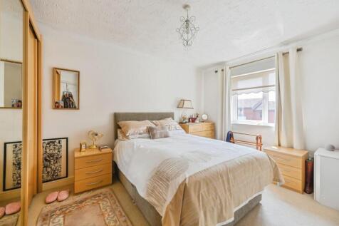 48blackberryavenue-1.jpg