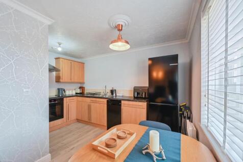 14blackberryavenue-14.jpg