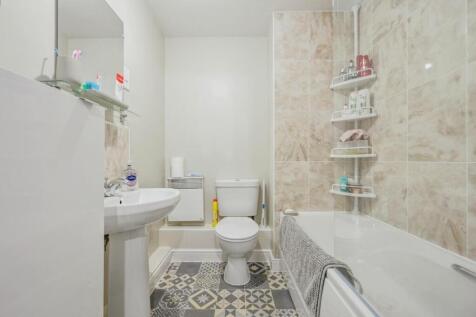 14blackberryavenue-5.jpg