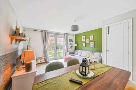 32woodlarkway-10.jpg