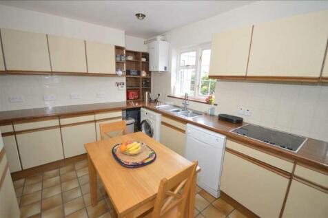 KITCHEN /