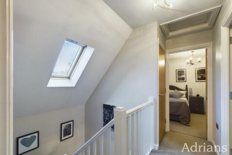 SECOND FLOOR LANDING