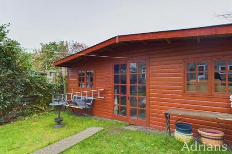OUTBUILDING