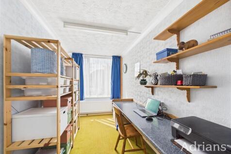 BEDROOM FIVE