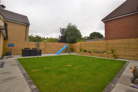 SHARED GARDEN