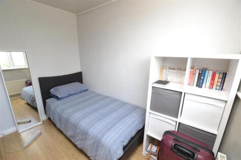 BEDROOM SIX