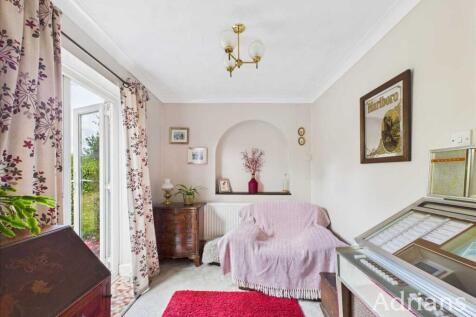 SITTING ROOM