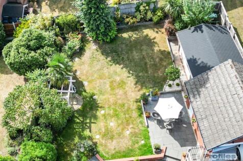 dji_fly_20250821_145348_25_1755784623382_photo.jpg
