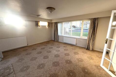 RECEPTION ROOM/GF BEDROOM