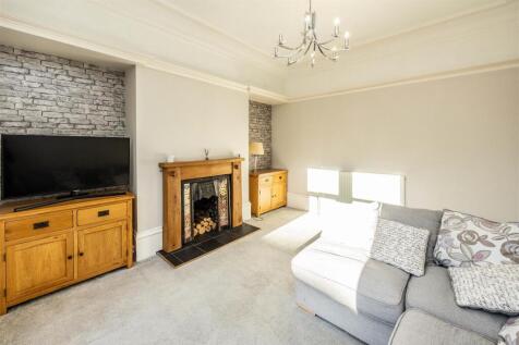 27LHLHudds-060225-10.jpg