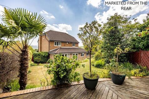 77 RED WOOD MARKETED FROM REAR.jpg
