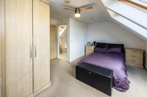 22LHRHudds-080925-3.jpg