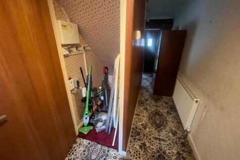 WhatsApp Image 2025-11-08 at 09.48.05_7cce5af9.jpg