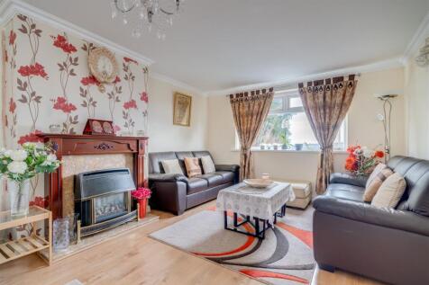 23 Knaresborough Drive-4.jpg