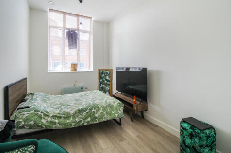 Flat E , Avenue Hous