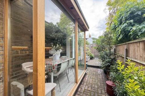 Property Image 24