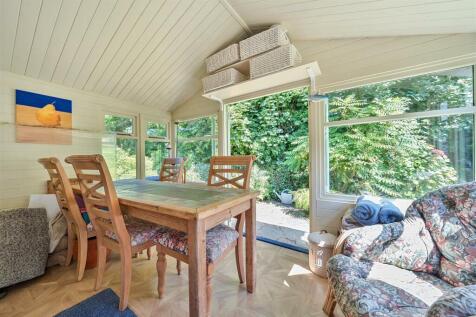 Garden room