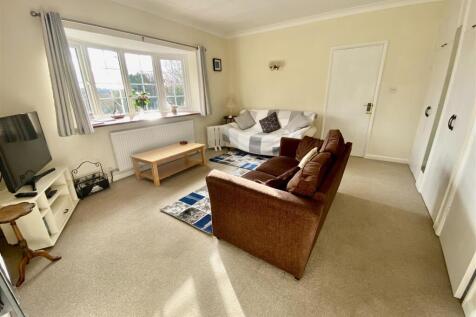 Annexe living room
