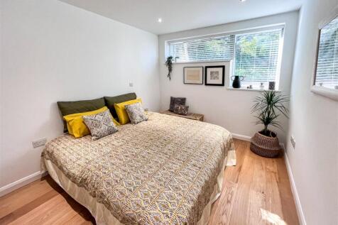 2nd Bedroom