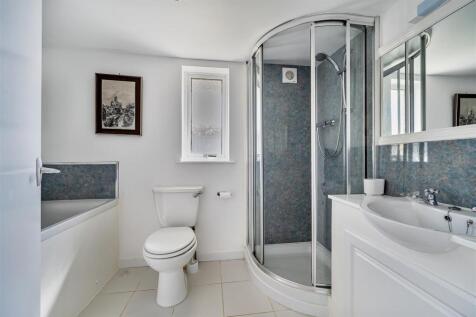 shower room main house
