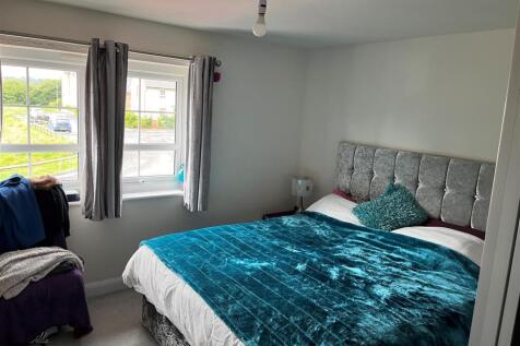 Master Bedroom.jpg