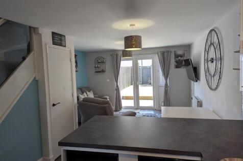 14 Poldark KITCHEN TO LOUNGE.jpg