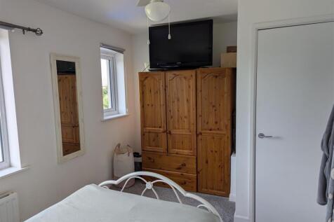 14 Poldark BED 1.jpg