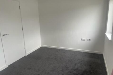 14 Poldark BEDROOM 2.jpg