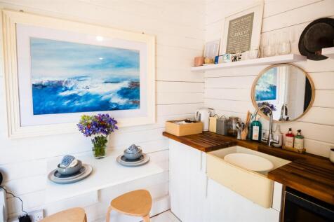 Annexe Kitchen