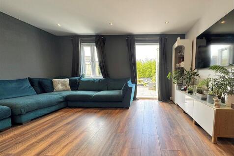 LivingRoom2.jpg