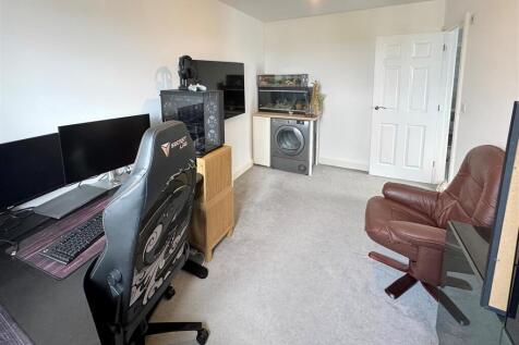 SecondBedroom1.jpg