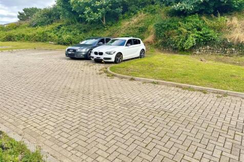 Parking1.jpg