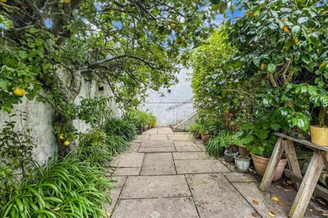 Property Image 18