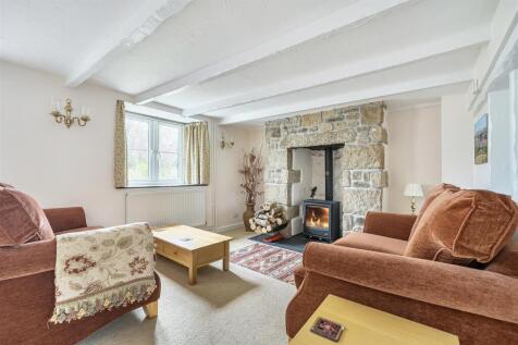 14 Sitting Room