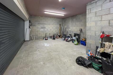 Double Garage