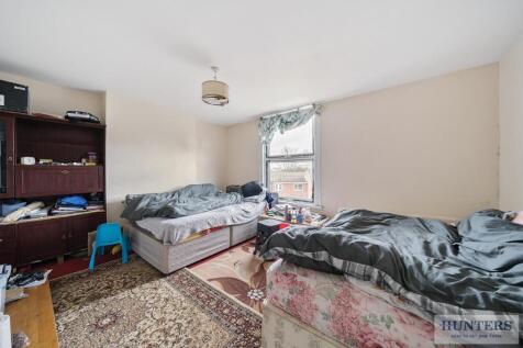 eaebed20-665b-48f4-bfa5-7c0415600eb2.jpg