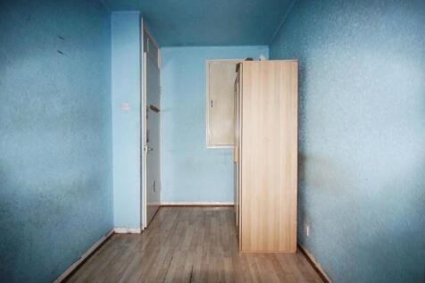 9dea8feb-bedroom 20two 20view.JPG