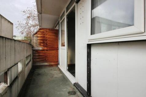 e2ada9ff-balcony 20view.JPG